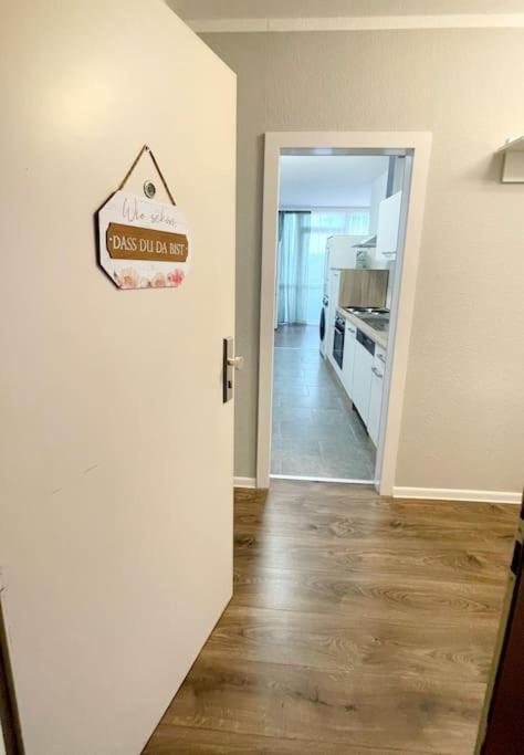 Grosse 3-Zimmer Wohnung, Zentrale Lage. Mülheim an der Ruhr Eksteriør billede