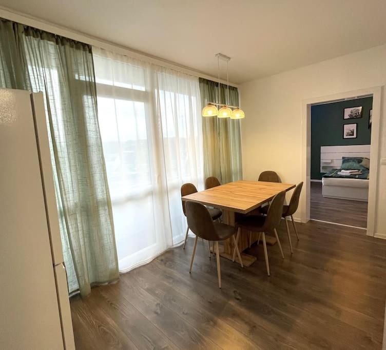 Grosse 3-Zimmer Wohnung, Zentrale Lage. Mülheim an der Ruhr Eksteriør billede