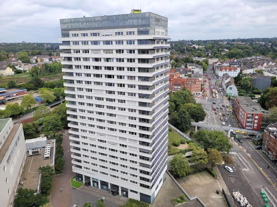 Grosse 3-Zimmer Wohnung, Zentrale Lage. Mülheim an der Ruhr Eksteriør billede